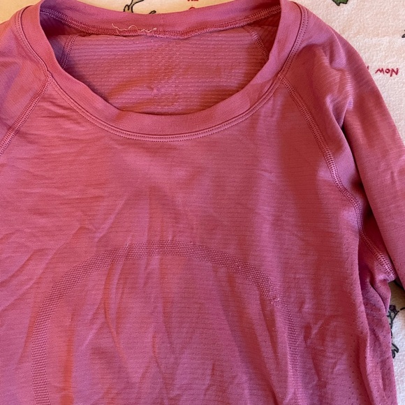 raspberry lululemon regular lenth long sleeve swiftly - Picture 2 of 6